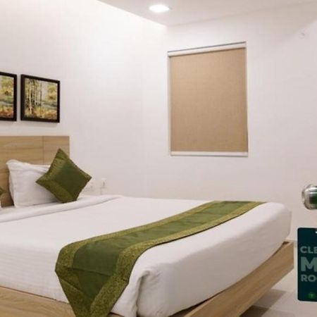 The Perch Hotel Visakhapatnam Buitenkant foto